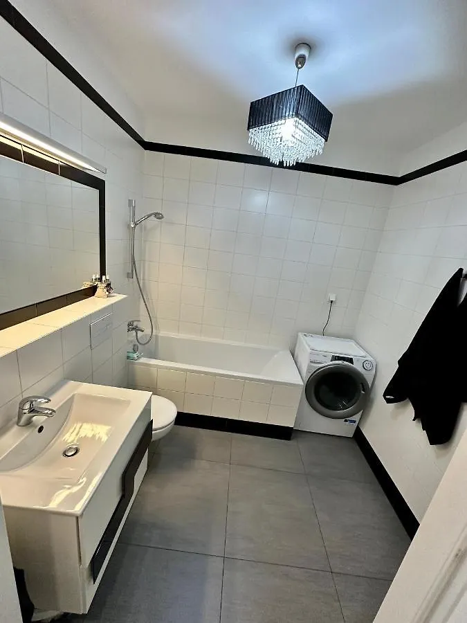 Apartament Browar Lubicz- 5Min Walk To The Old Town, Garage Kraków